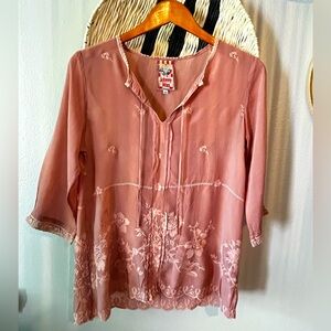 Johnny Was Tunic Blouse Pink Embroidered Floral Detail 3/4 Sleeve Extra Small